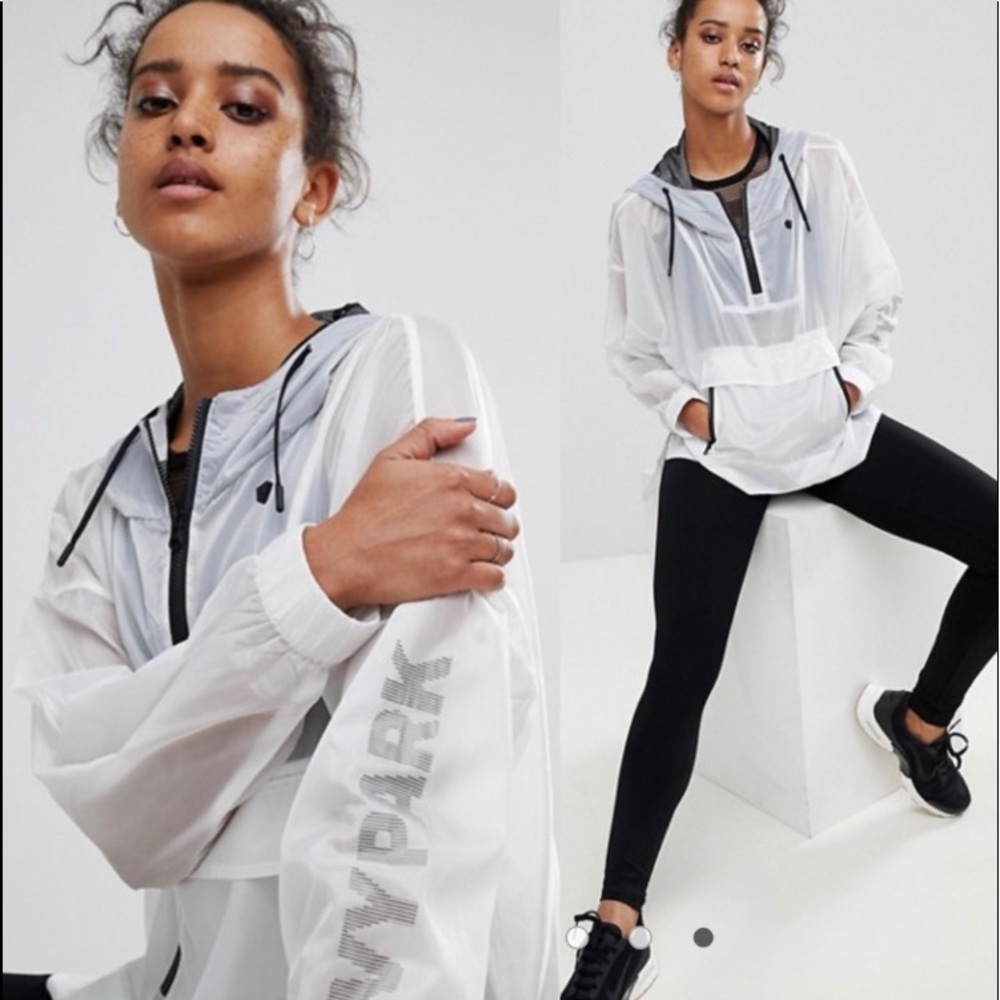 IVY PARK translucent windbreaker (M)